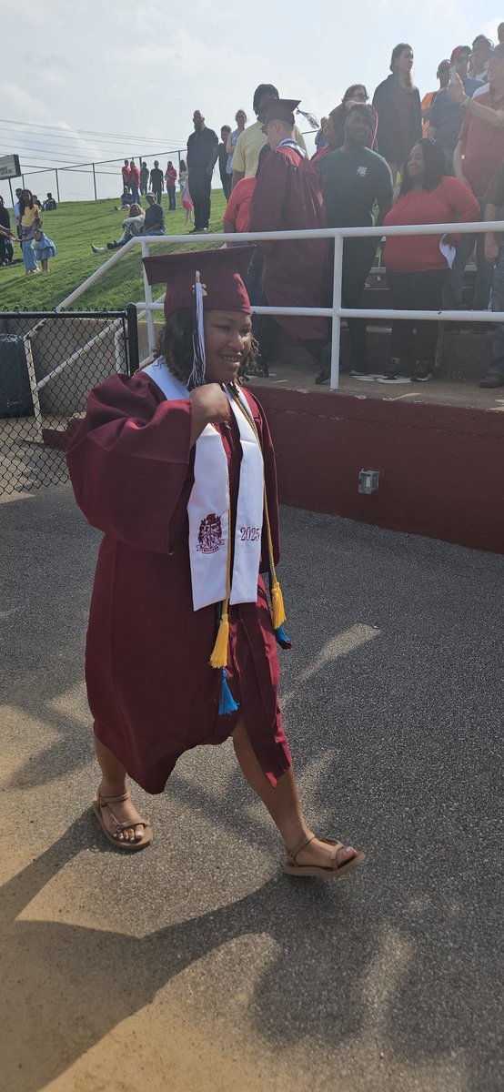 I managed to get a few pics of seniors at graduation.