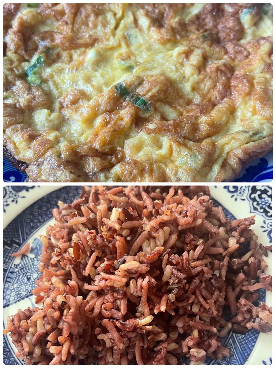 NNgampit's tweet image. ตอนเที่ยงนั่งเรือมาที่ Circular Quay  เพื่อไปชิมอาหารไทย ที่ร้าน
#Yok Thai Restaurant 
ที่ชายหาด Manly แนะนำเลยค่ะ อุดหนุนร้านคนไทย  สั่งออเดิฟมาชิมก่อน ตามด้วยสิ่งที่อยากกินมาก😂 ไข่เจียว ส้มตำ พะแนงเป็ดย่าง ต้มยำกุ้ง(ลืมถ่ายภาพ) ผัดกระเพราเต้าหู้