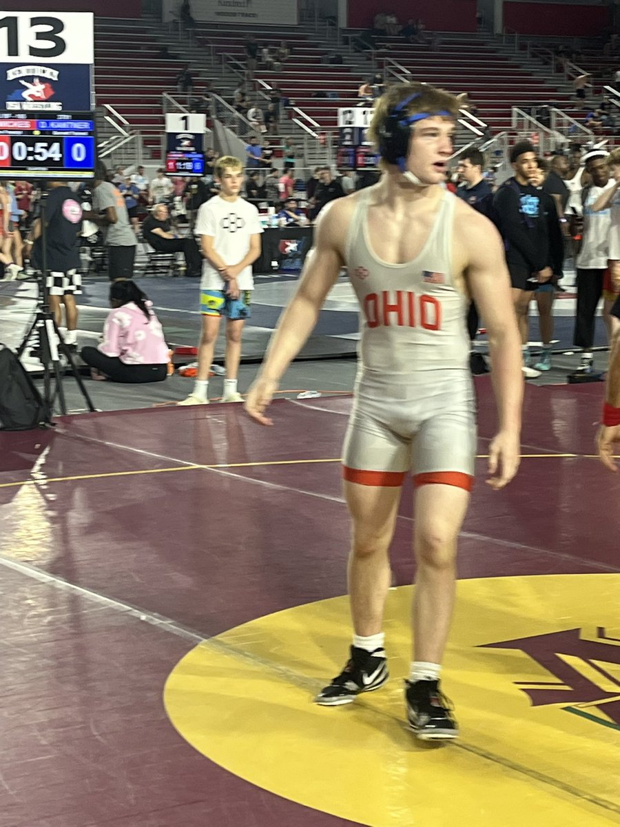 Congratulations to Freshman Carter Wickes on placing top 6 at the USA Wrestling Central Regional giving him an automatic bid to the US Freestyle National Tournament in Fargo, North Dakota.