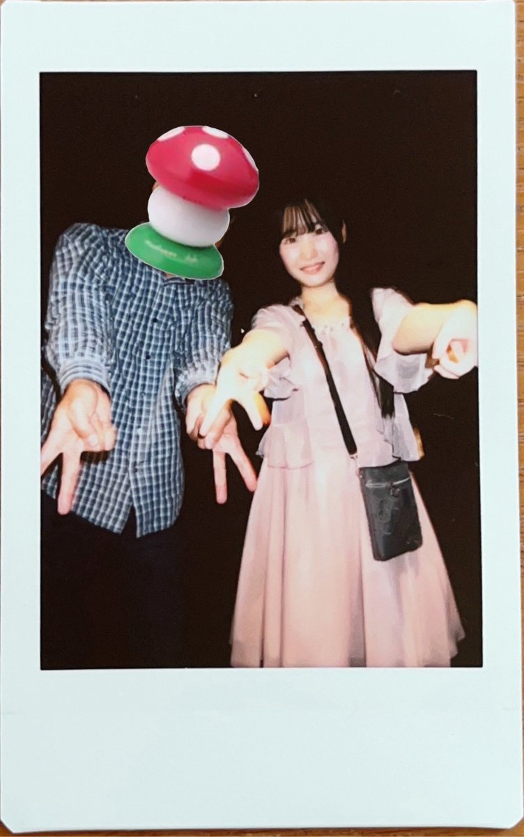 k1_n0_k0's tweet photo. チェキやパンフレットを見ながら、まだ余韻に浸ってます☺️
ラスト2公演もパワー全開な歌子お嬢様を楽しんでね〜♪
#おいヤン https://t.co/qNNvnjgqgM