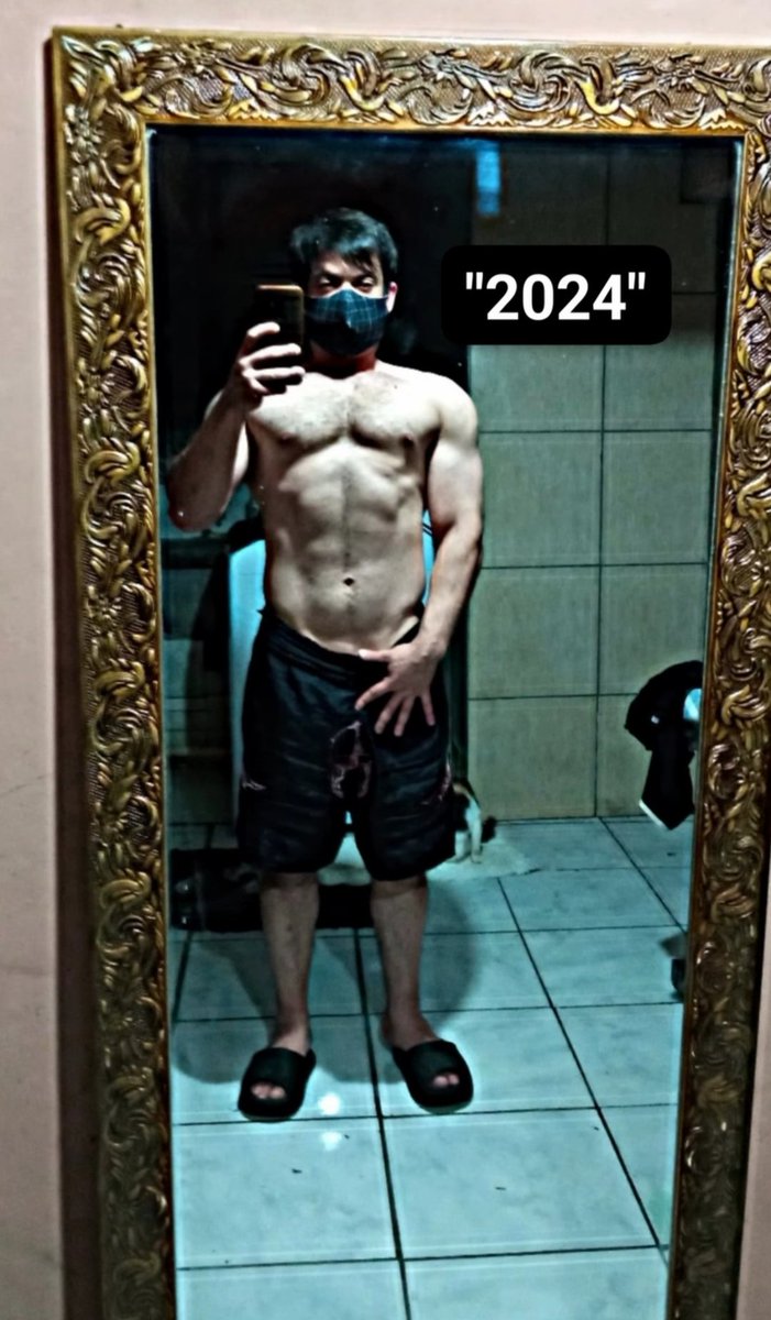 Robenzeta_'s tweet photo. Evolução em 30 meses 

#Fitness #Motivation #Treino #ShapePerfeito #VidaSaudável #Musculação https://t.co/wWZ82o3PE3