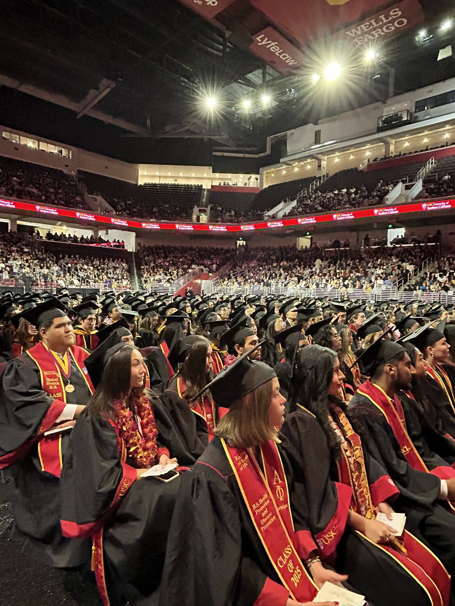 Keck School of Medicine of USC (@keckschool_usc) on Twitter photo Congratulations to our MD and <a href="/uscpphs/">Population and Public Health Sciences at USC</a> graduates! 🎓
#KSOMGrad2025 Congratulations to our MD and <a href="/uscpphs/">Population and Public Health Sciences at USC</a> graduates! 🎓
#KSOMGrad2025