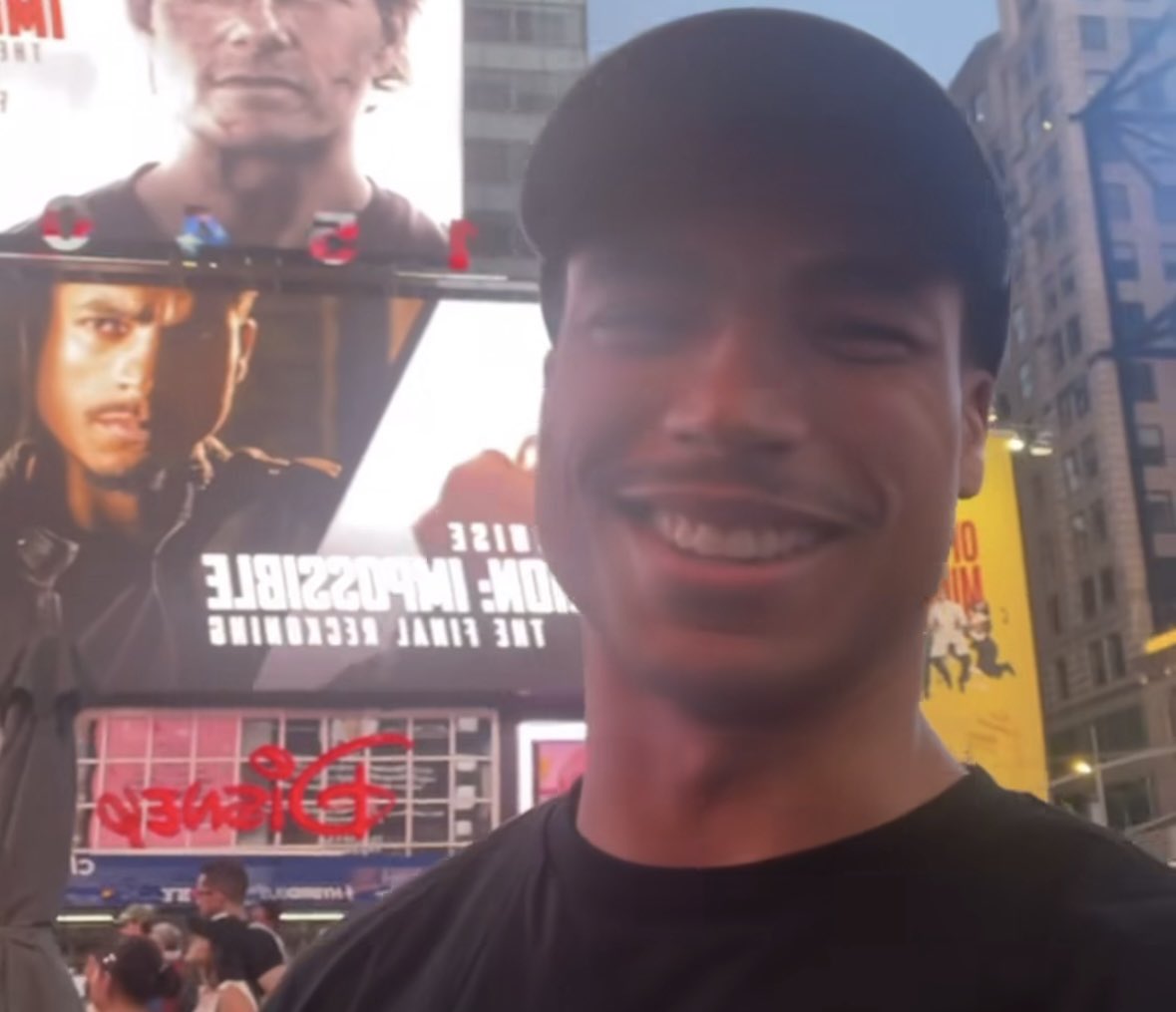 tarzanfiles's tweet photo. our movie star has a billboard on times square❤️

@GregTarzanDavis via instagram stories. 

we don’t get tired! https://t.co/KN5K3dHWWH