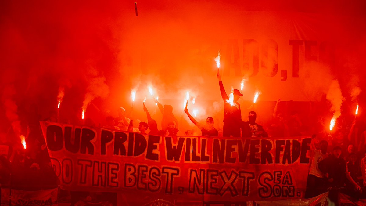 BALI UNITED FANS! tweet media