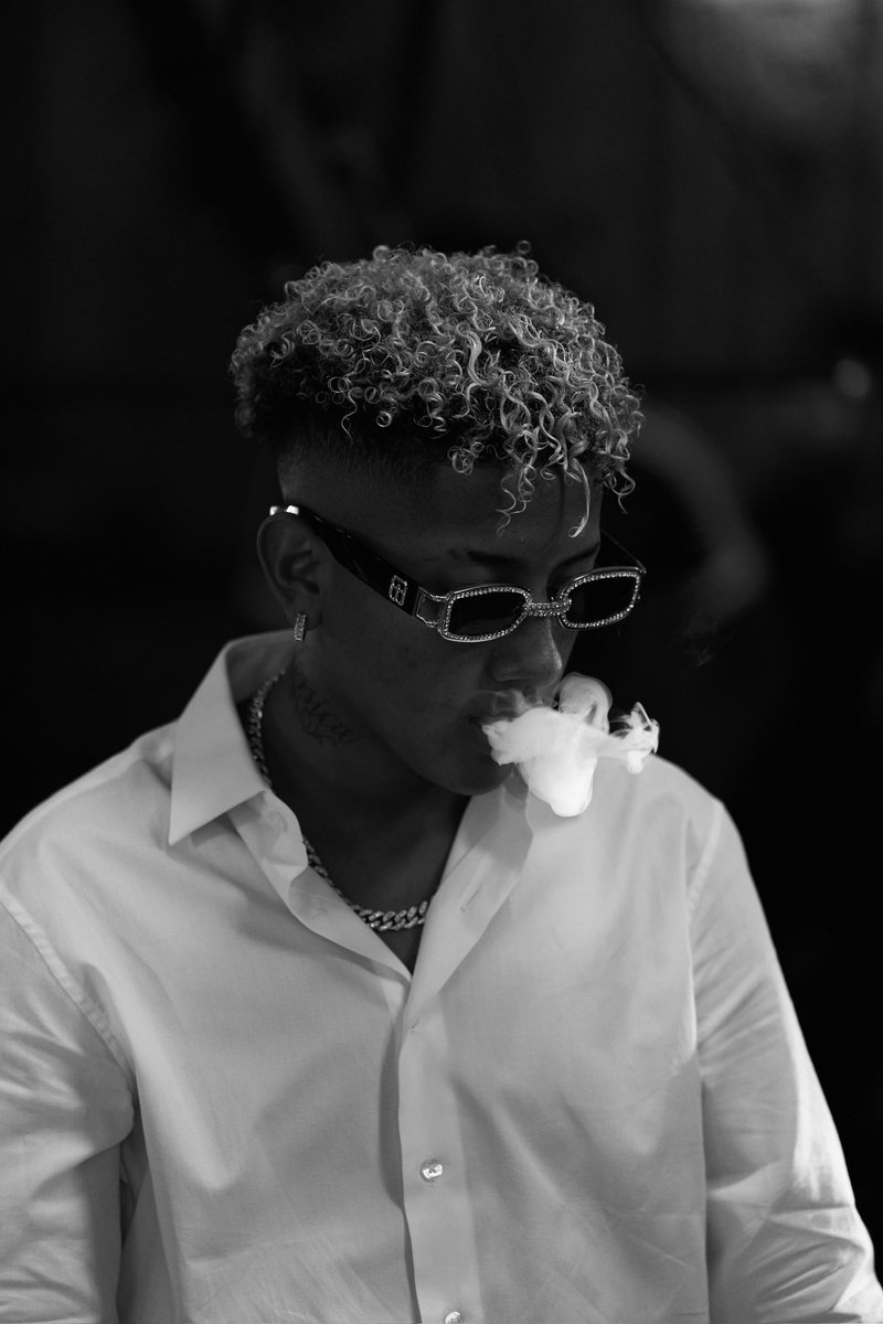 Hola, ya escucharon “XCLANA”?❤️🇪🇨