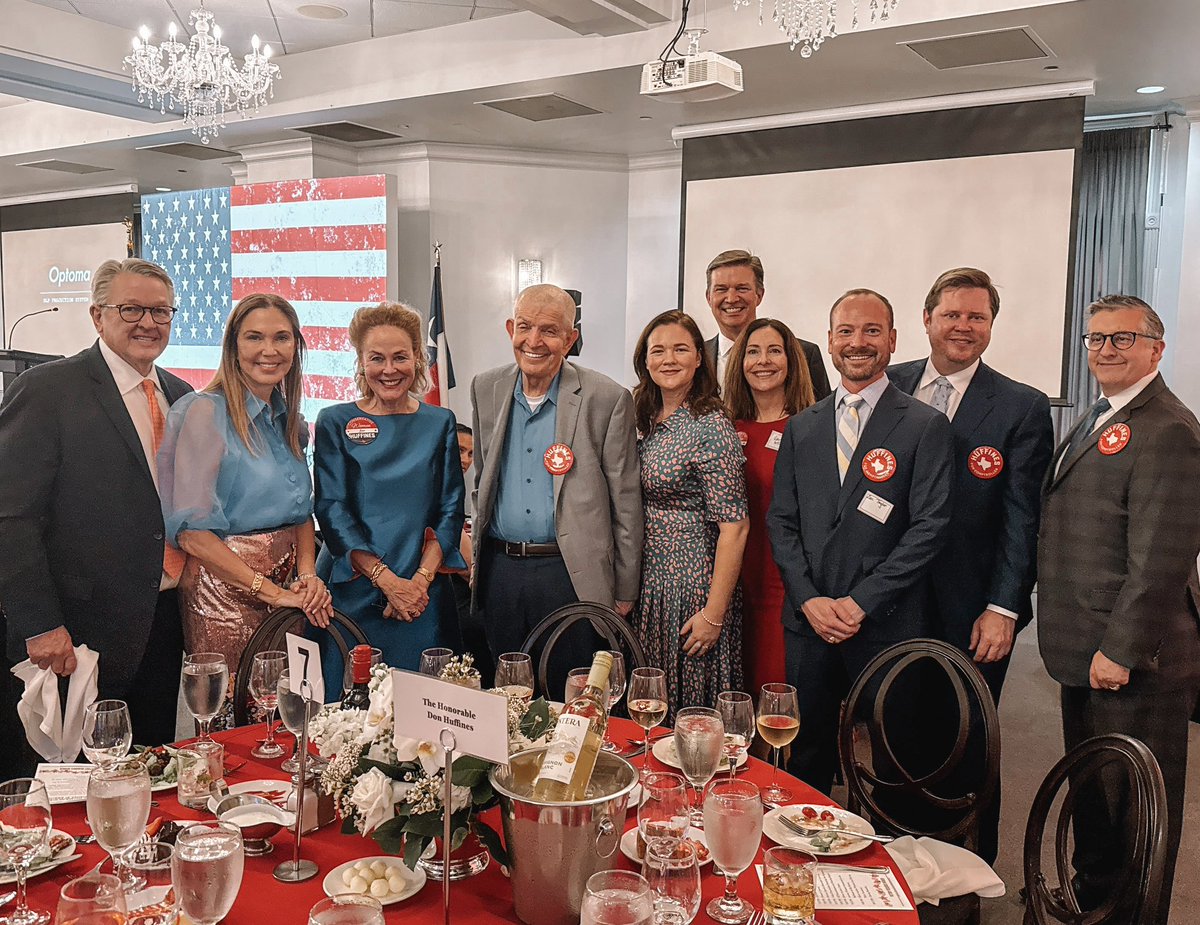 DonHuffines's tweet image. My wife, Mary Catherine, represented the HUFFINES FOR COMPTROLLER campaign with Senator @TedCruz, @MattressMack, @AlexMealerTX, and so many other great patriots at a benefit for the Village Republican Women in Harris County.
The DOGE TEXAS movement is on fire!