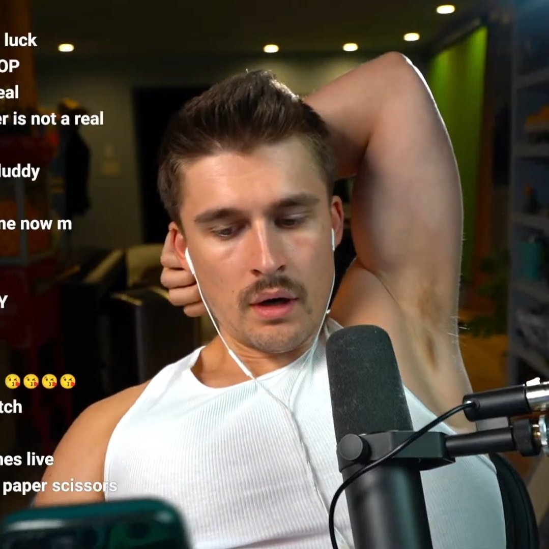 male_celeb_ass's tweet photo. I watched the entire livestream for these omfg https://t.co/khDEJyJaCi