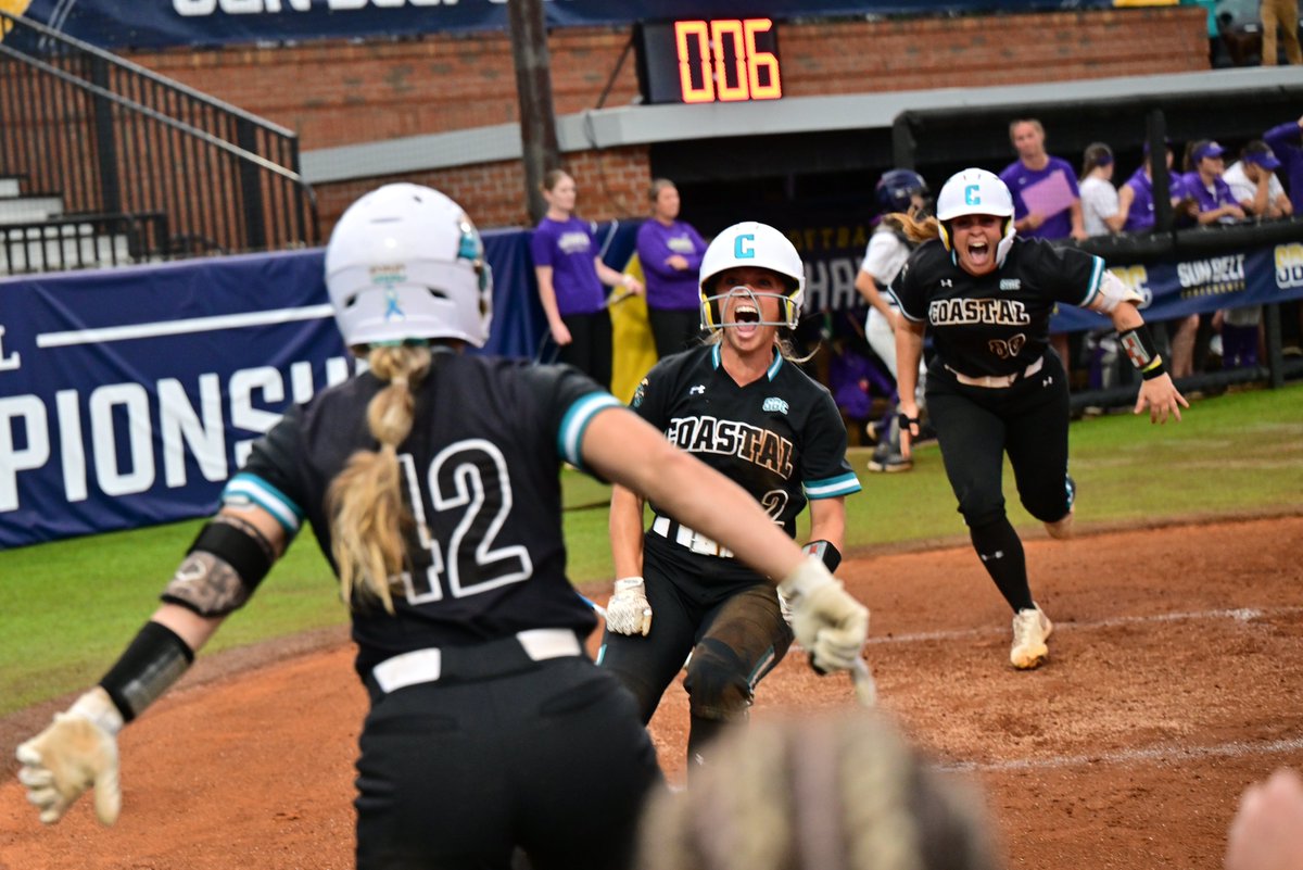 CoastalSoftball's tweet image. Thankful for the memories. Proud of what we accomplished
Final - Duke 16, Coastal 8