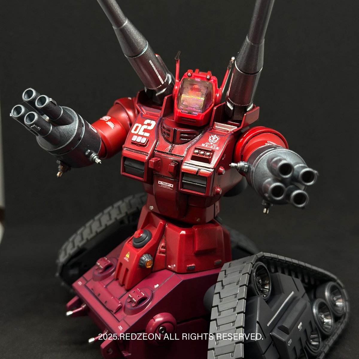 redcomet_0079_'s tweet photo. HG GUNTANK 2.0
簡単な改造でより多様なポーズが可能なガンタンクを製作しました！ 
もう少し強く見えますか？😊
#guntank #gundam #plamodel #ガンプラ #ガンダム https://t.co/cfqIe7CXrN