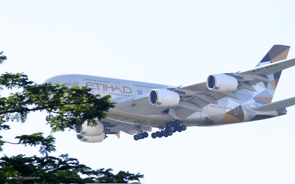 ak_av69's tweet photo. Morning sunlight exposure is essential for a healthy lifestyle.

Carrier: EY498 ETIHAD AIRWAYS
Aircraft type: AIRBUS A380-861
Reg: A6-APH
RW: 02L https://t.co/y5dhXU02YW
