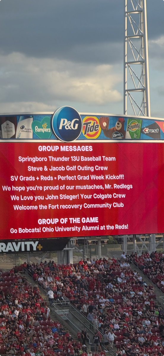 CommClubFR's tweet photo. Community Club had there annual Reds trip today. Pretty cool to see us on the billboard! Reds win 4-1! https://t.co/7zg7mU9LBx