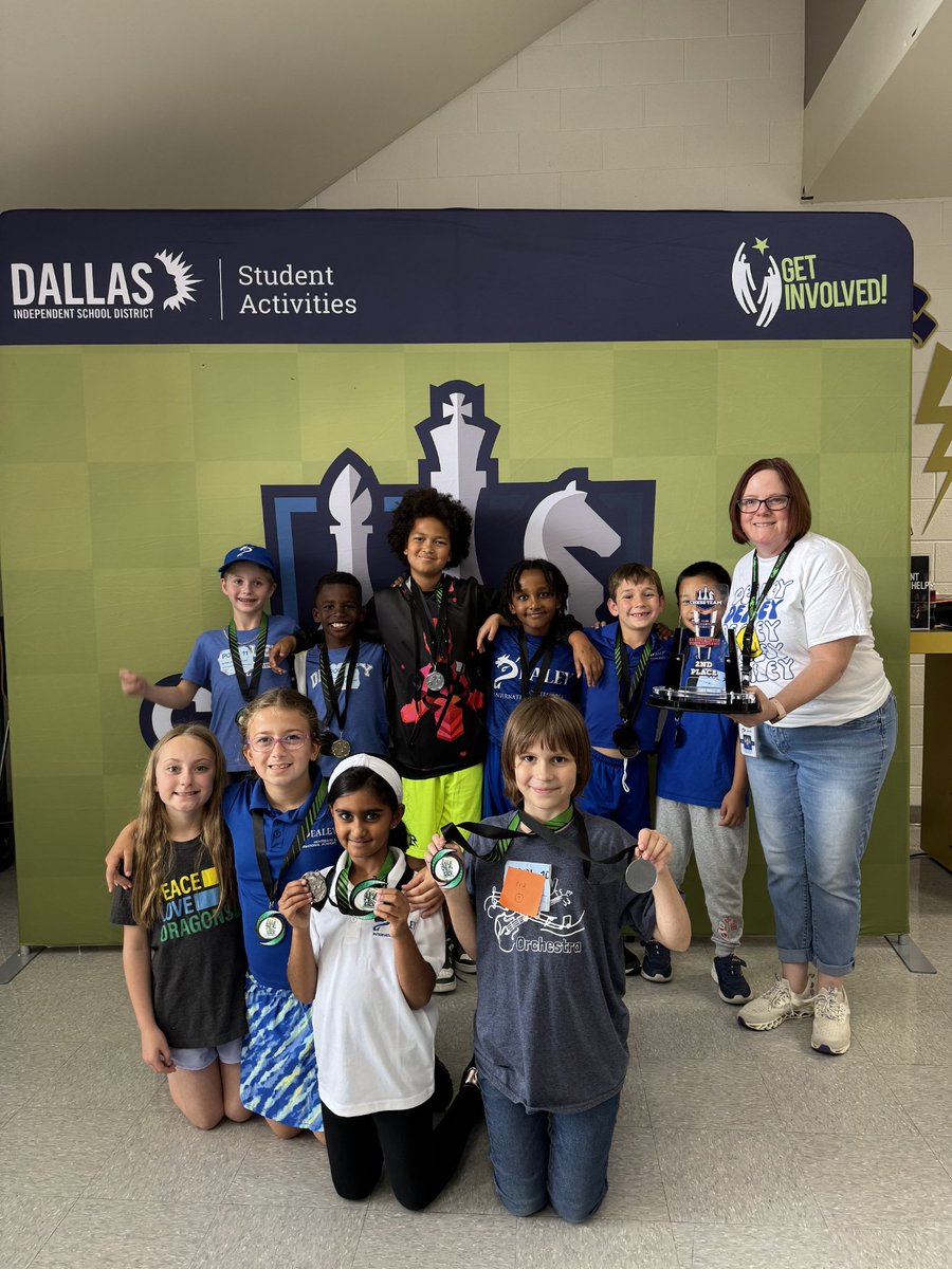 disdactivities's tweet image. What a day! Over 350 K–2 students competed in their first chess tournament with determination & pride. Congratulations to our top teams!
🥇 Wells
🥈 Dealey
🥉 Mata
Thank you to all who made this event a success—our future chess champions are just getting started! #GetInvolved