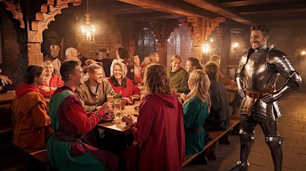 The Monrovia Chili’s after the Renaissance Pleasure Faire: