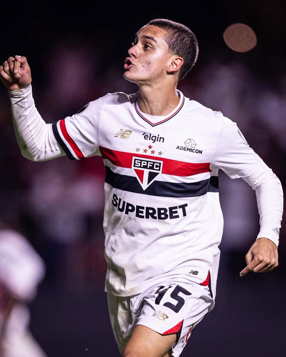 Lucca concluiu TODOS os dribles que tentou (2/2)

Além disso, venceu 5 duelos e sofreu duas faltas.

Futuro. 💎