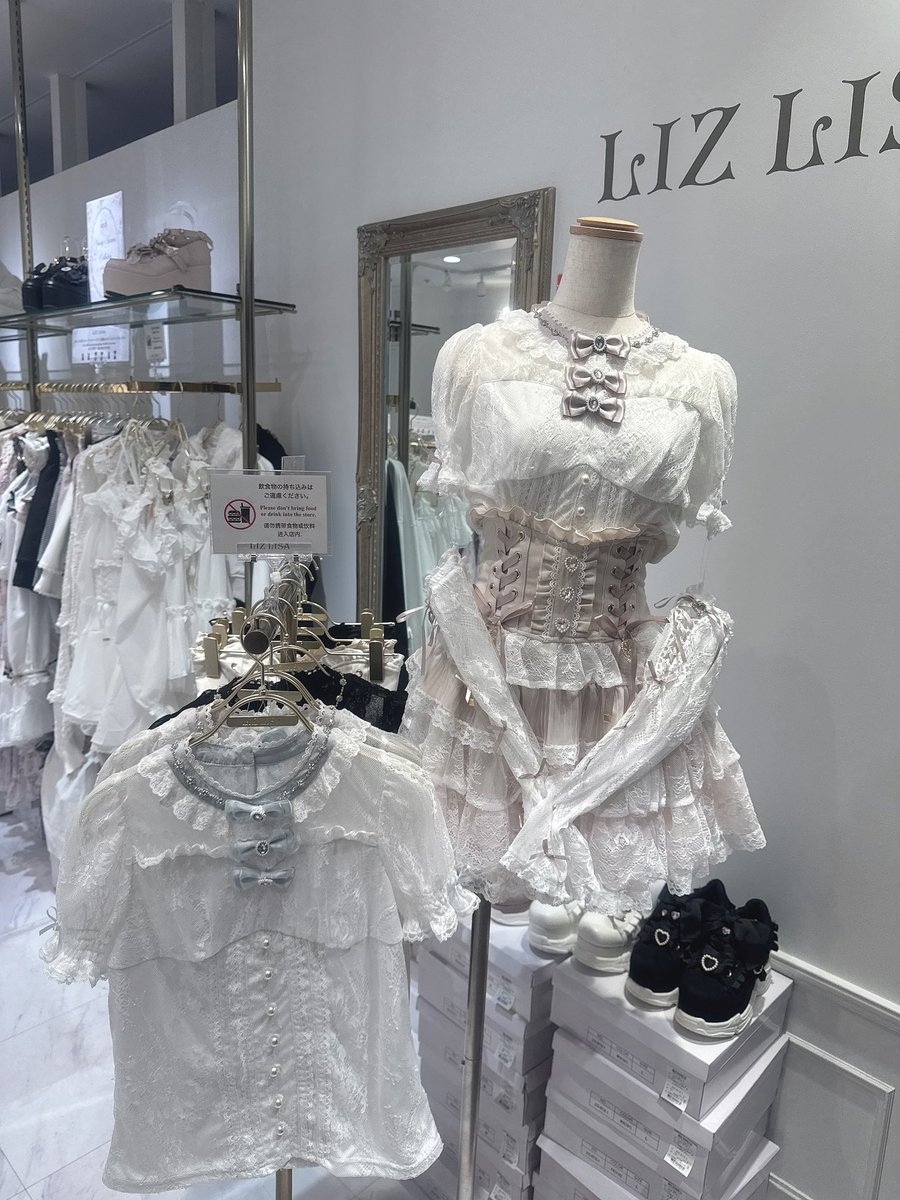 ㅤㅤㅤ ＼ 今週の店内pic📷♡ ／ 連日【夏日】が続いておりますが