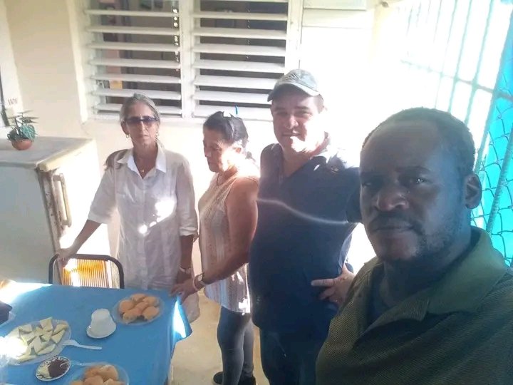 bahia4438's tweet photo. Se realiza cálida bienvenida en #bahiahonda a la presidenta de la CPA Camilo Cienfuegos, delegada del congreso de la ANAP. #juntossomosmasfuertes . https://t.co/MIVfBsSbUa