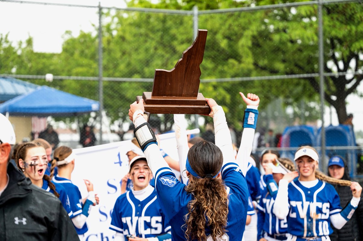 GoCVCS's tweet image. Back to Back Champs! 
#ChargeON #LevelUp24 #IdPreps