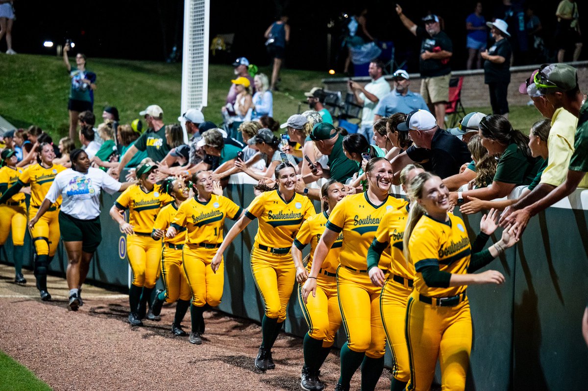 Southeastern Softball tweet media