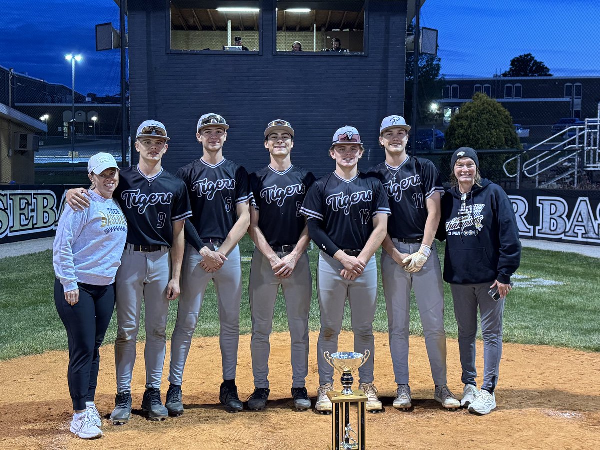 musserlucas17's tweet photo. 2025 Miami County tournament champions.  5/6 on the day with 4 R | 3 DB | 4 RBI and I made the all tournament team.

Season totals : .462 avg. | 30 Hits | 10 2B | 2 3B | 3 HR | 34 RBI @NitroCard2026 @IndianaNitro @BUncommitted https://t.co/ERnDjCPtld