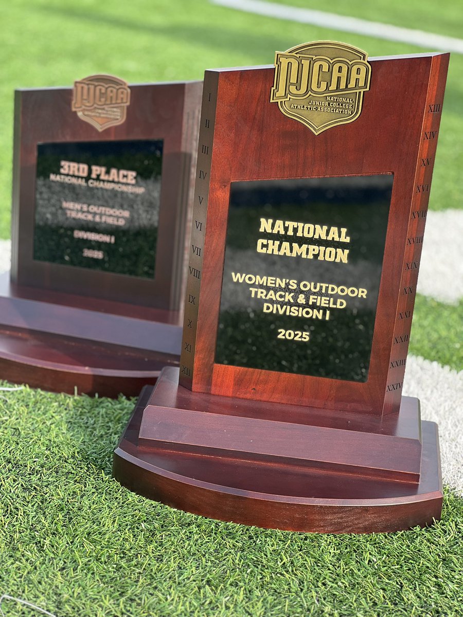 David Burnett tweet media