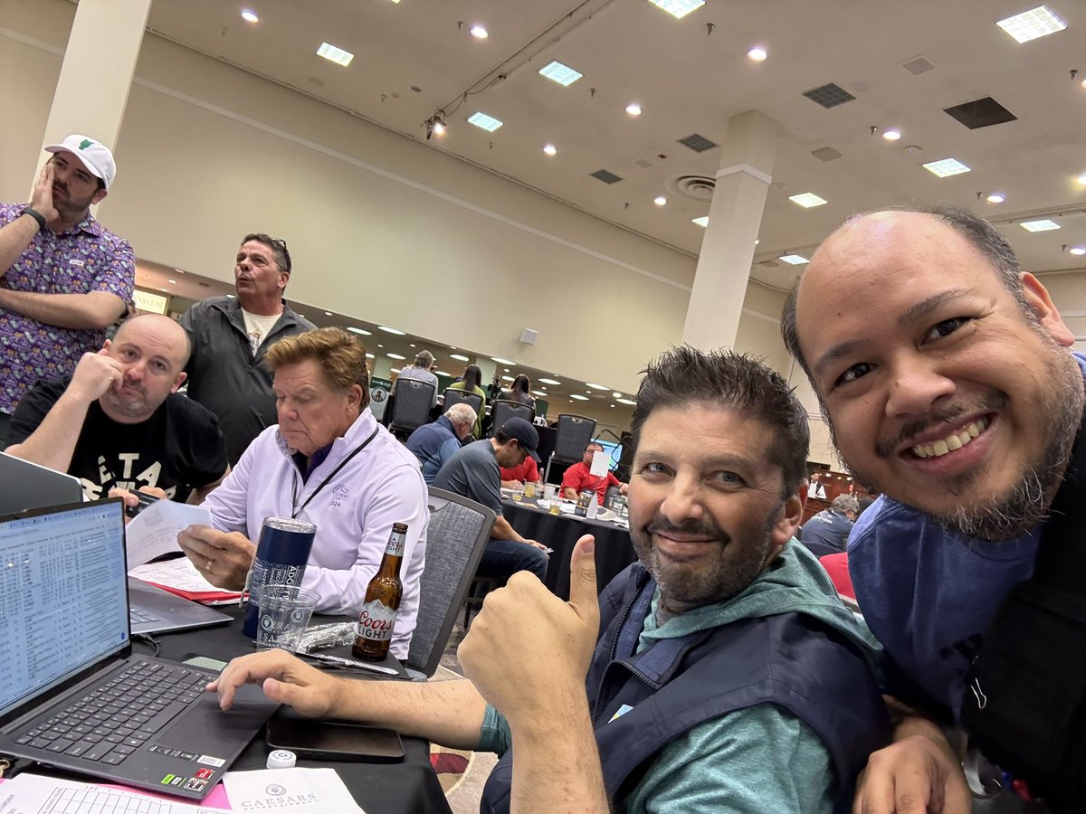 CNGRacingStable's tweet photo. @Smarty3385 @JoeT_OnTheSide 😢 Prayers to his family. I had many conversations with Joe and partnered with him and @LBBStables on a few horses. Being on the west coast I never got to go out east and meet him until last March @ NHC2025. Great guy. https://t.co/33qVKJHSks