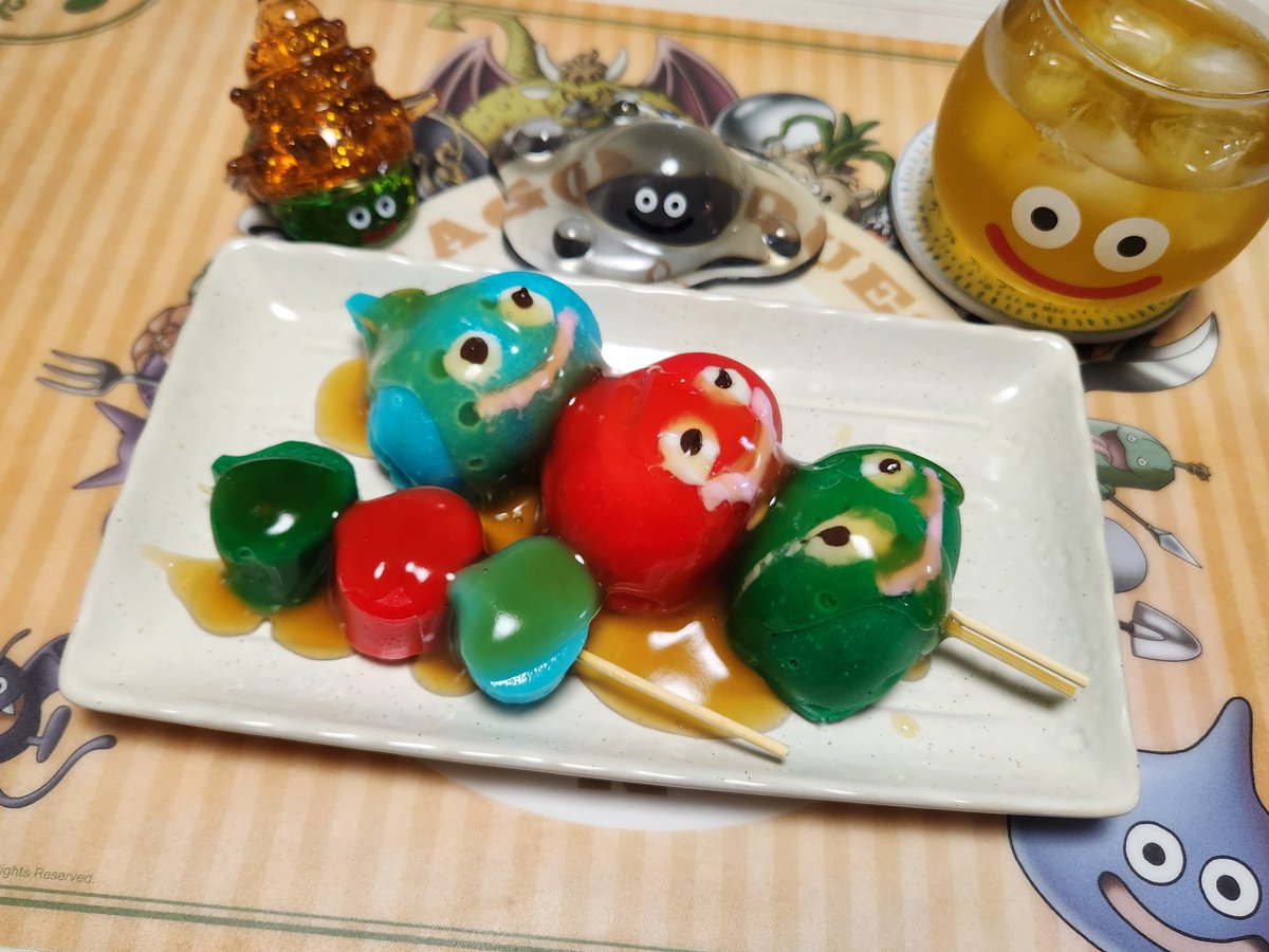みたらしスラ団子🍡 昨日スライムのプラモで作ってる方がいたので実際