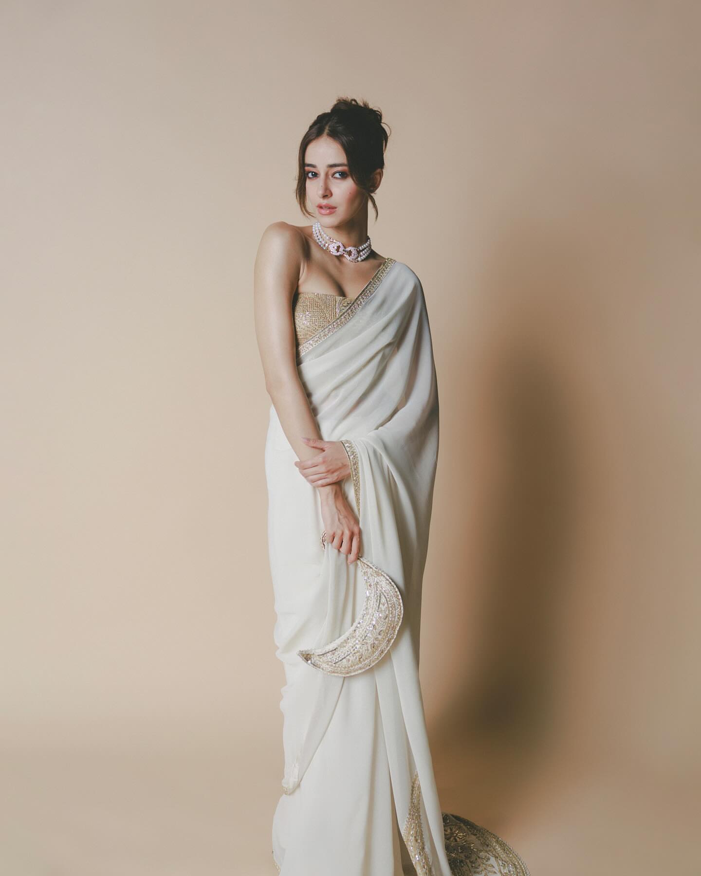 GrN0WnZWQAA5cQo?format=jpg&name=large