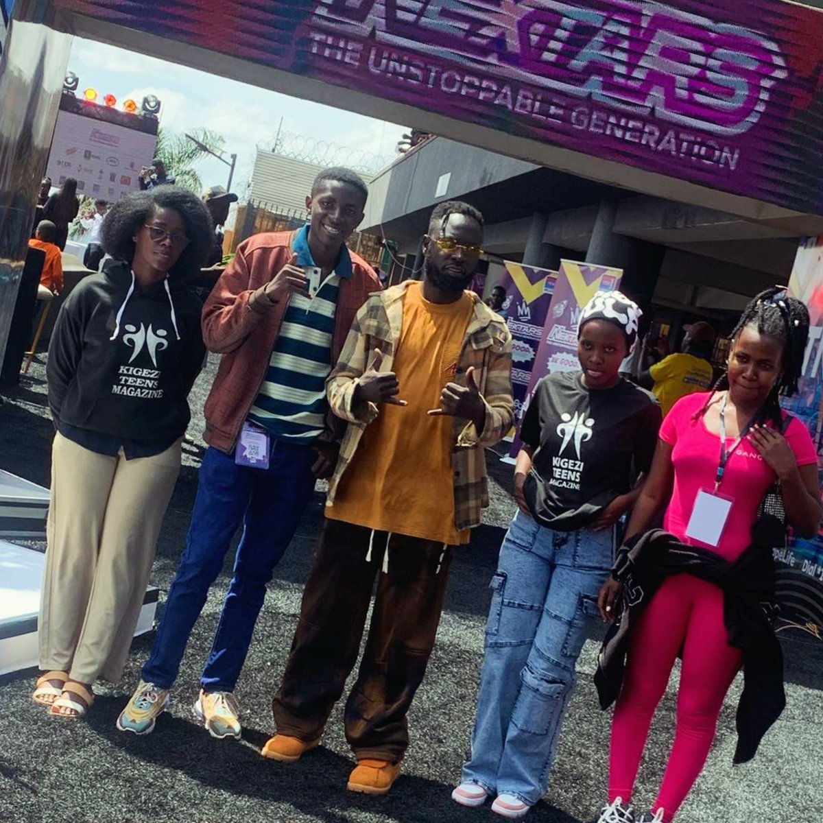 Kigezi Teens Magazine (@kigeziteensmg) on Twitter photo We were glad to link up with the Favorite Teens MC in Uganda at the Nextars launch yesterday- Next Media Park.
MC Ollo We were glad to link up with the Favorite Teens MC in Uganda at the Nextars launch yesterday- Next Media Park.
MC Ollo