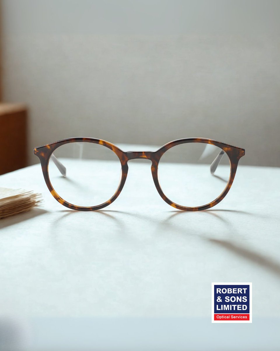 Robertnsonsltd's tweet image. Whether you’re bold, classy, or cool – we’ve got the perfect frame for you. 

Each pair is designed with comfort, style, and quality in mind, so you can slay your look and still feel great all day long. 

#RobertandSons #StyleWithVision #ClearVision #SeeingIsBelieving