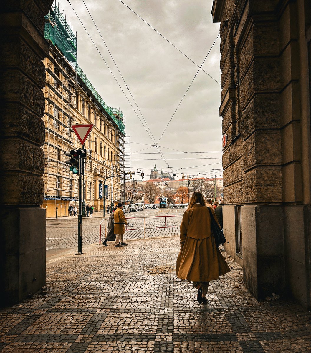CIAIFF's tweet image. Submissions for CIAIFF 2025 will happen soon - the best excuse to visit one of the most beautiful cities in the world! Prague.