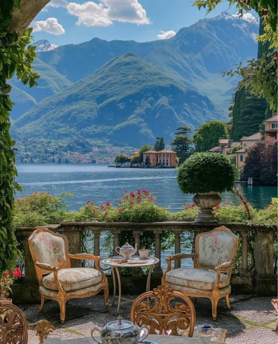 Lake Como, Italy