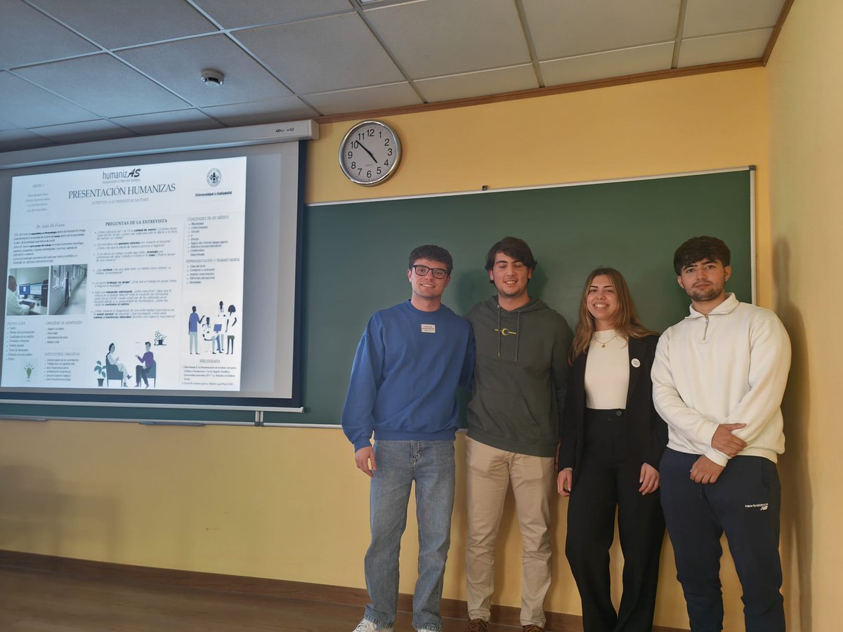humanizAS_UVa's tweet photo. Presentaciones "Entrevista a un profesional sanitario" Proyecto humanizAS 2024/25. Grado en Medicina, asignatura "Psicología" segundo curso (9) https://t.co/mCNONsytWF