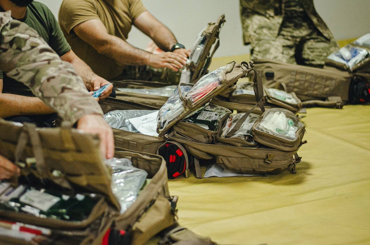 🇨🇿🇺🇦Team 4 Ukraine (<a href="/Team4Ukraine1/">Team 4 Ukraine</a>) opět potřebuje Vaši pomoc! 

Už jsme se složili na 120 zdravotnických báglů, ale přišel požadavek na dalších 80. Pomozte zachránit životy ukrajinských vojáků, ale i civilistů, libovolnou částkou na Donio přes odkaz níže⬇️. Každá koruna pomůže.