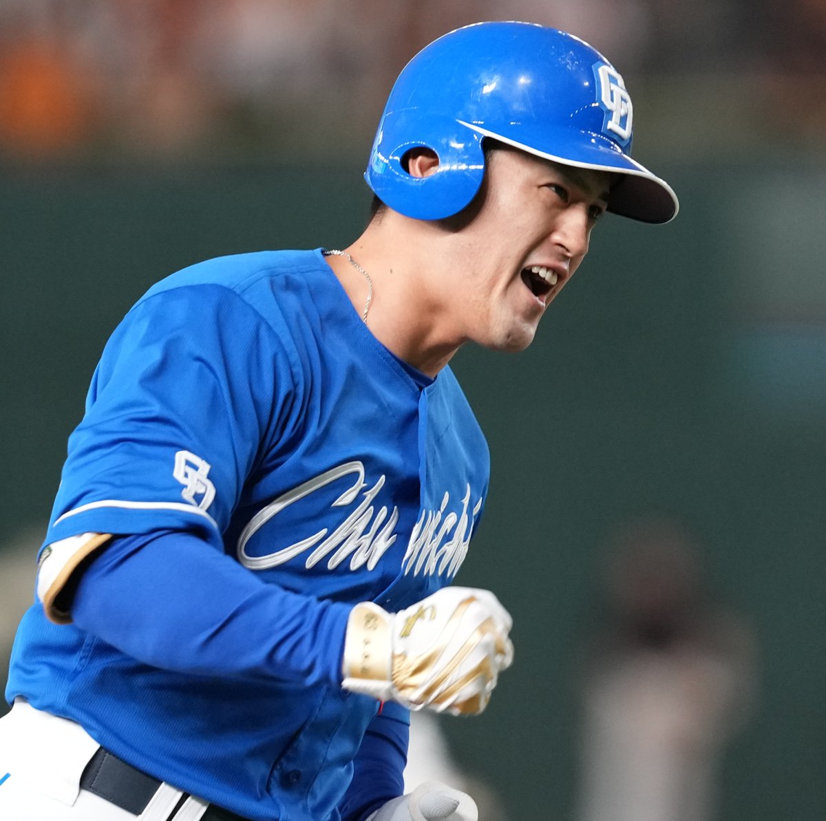 ／
# JERA セ・リーグ 速報⚾️
＼
本日の #月間JERAセ・リーグAWARD ノミネート選手は、
５月１８日　G-D（４−７）東京ドーム　７回表代打逆転２ランHR  #板山祐太郎 選手です。
詳細こちら　cl-award.jp
JERA協賛特設ページ　jera.co.jp/action/cleague/
#JERA
#中日ドラゴンズ
#どらほー