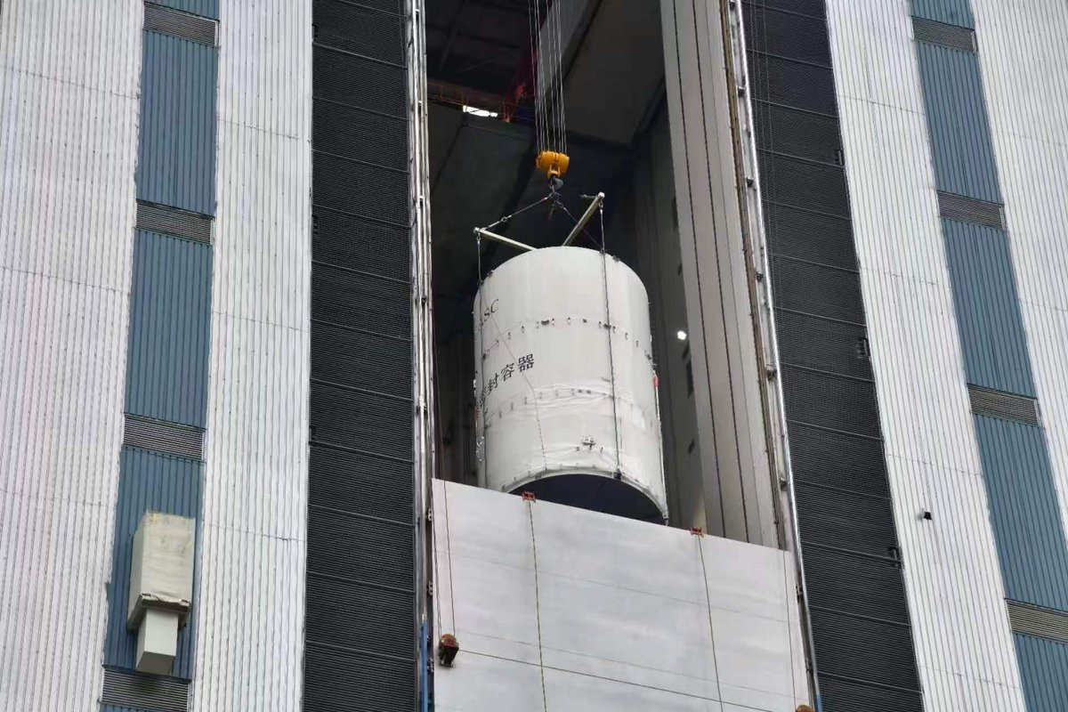 China’s second Mars mission, the Tianwen-2 probe, has been transported to the launch site today. Mission is scheduled for launch by the end of May. Credit: CMSA #China #space #deepspaceexploration