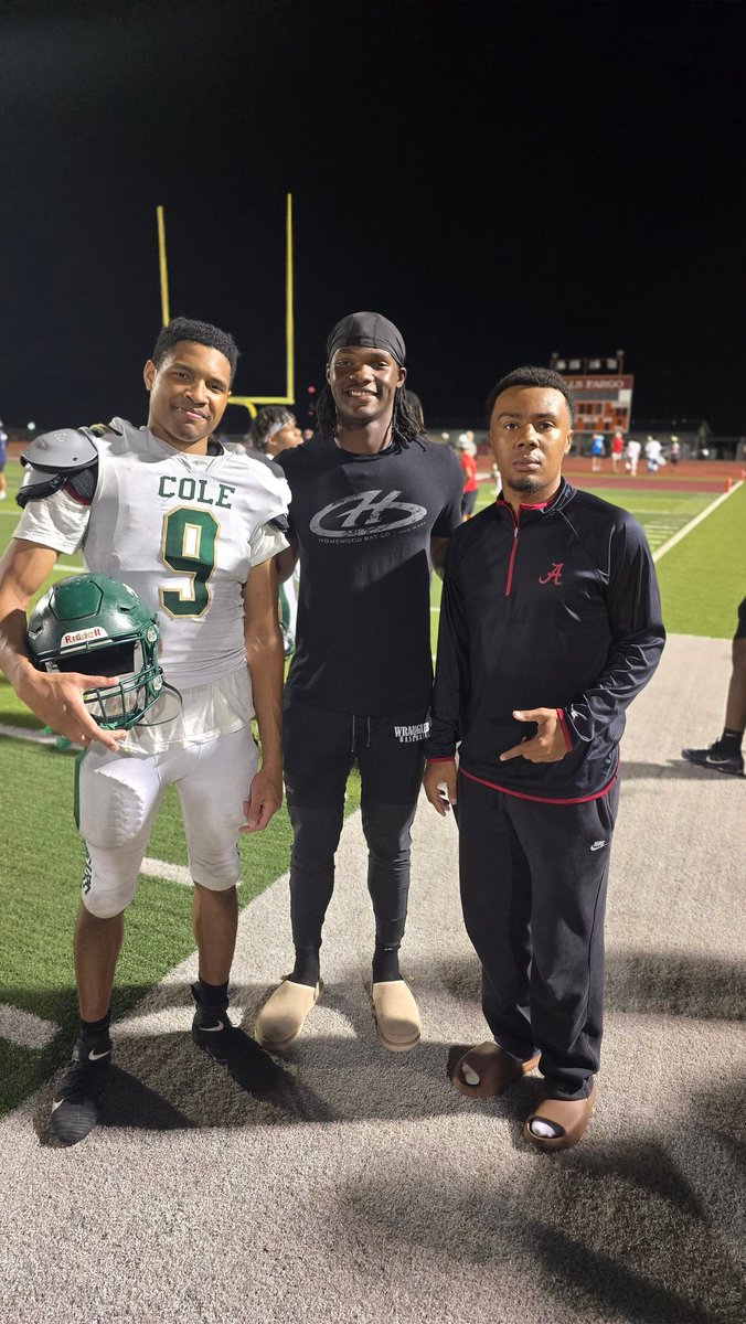 Alex Flowers_9 tweet media