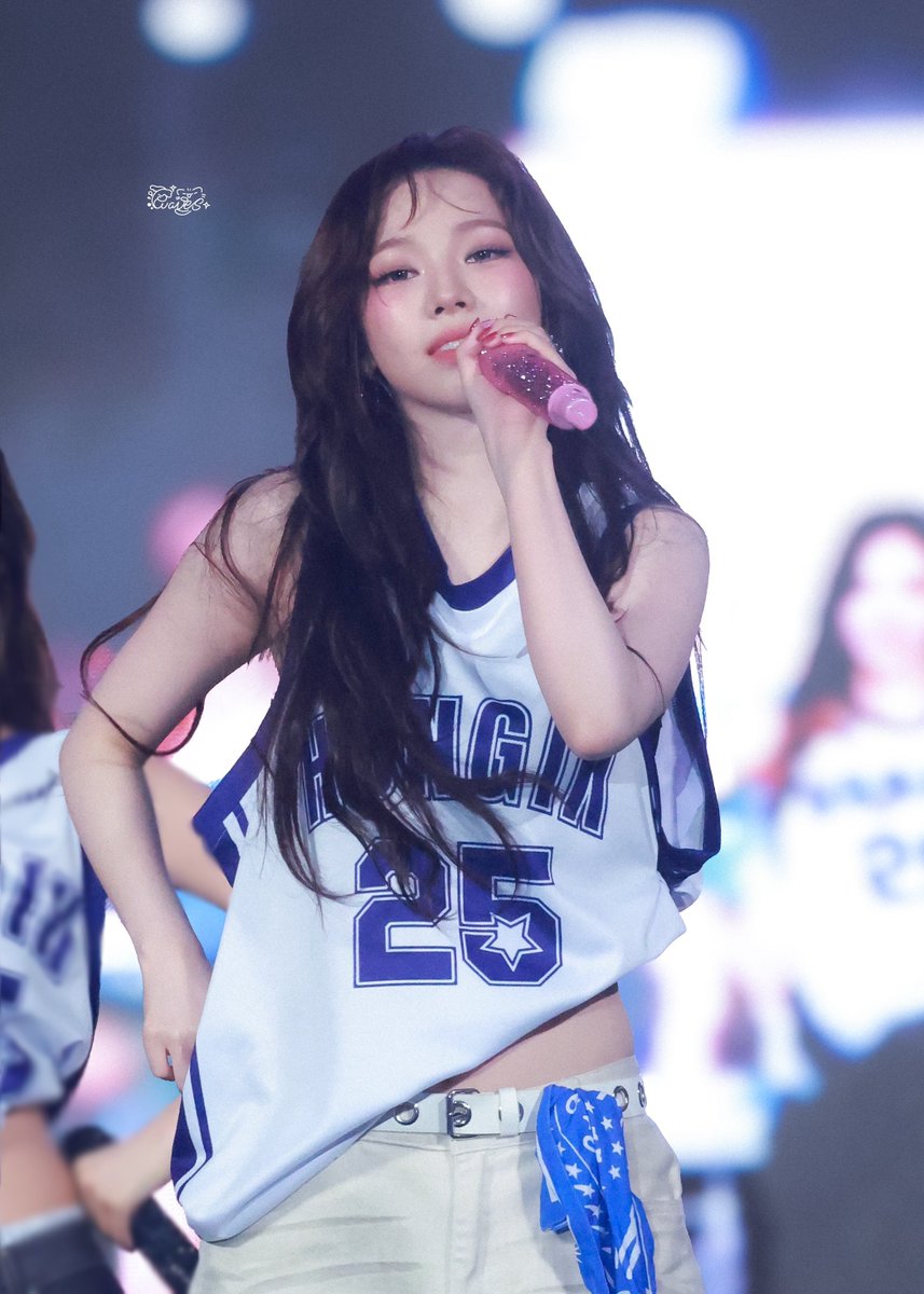 YJM_LHS) / Posts / X