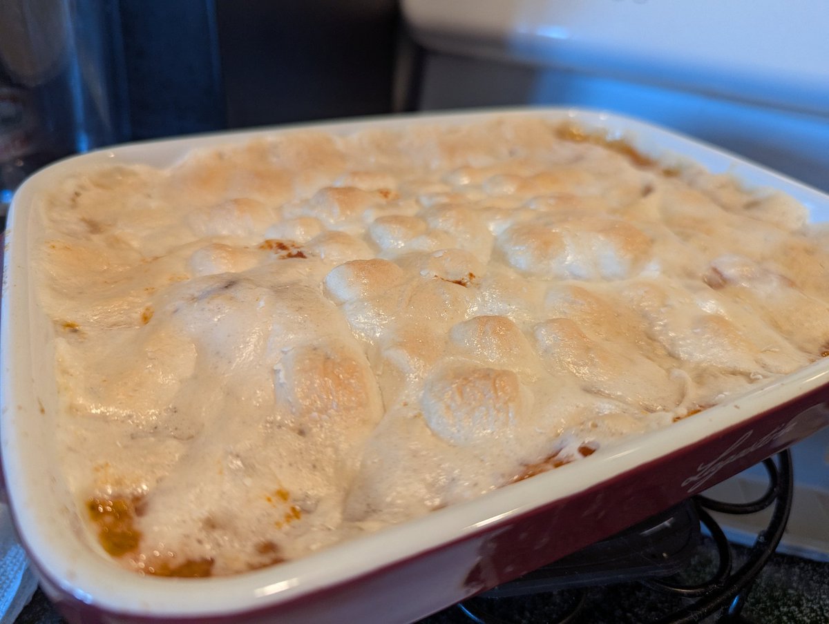 deadpetland's tweet image. I was a good #HouseBoy today. ☺️