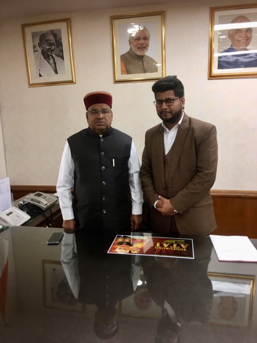 imvikashvarma's tweet photo. कर्नाटक के माननीय राज्यपाल डा. थावरचंद गहलोत जी को जन्मदिन की हार्दिक शुभकामनाएं। https://t.co/sInvf1AXNr