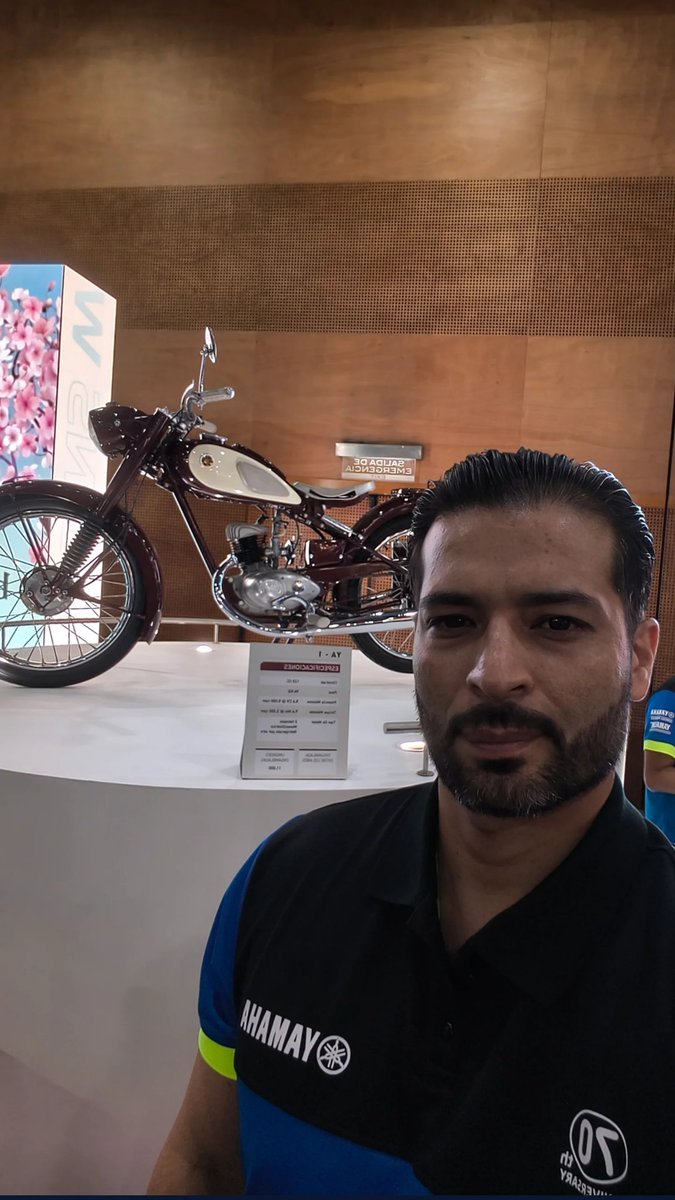 Desgraciano's tweet photo. @yamaha_bike YA-1 en #yamahacolombia 🇨🇴 https://t.co/GehcyaZ0xm