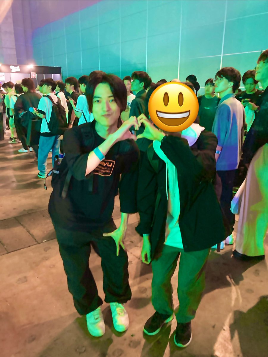 kotobuki10_28's tweet photo. みんなスプ3も応援してるぞ!!
#MRGWIN
#takeWIN https://t.co/bRchUJp8uj