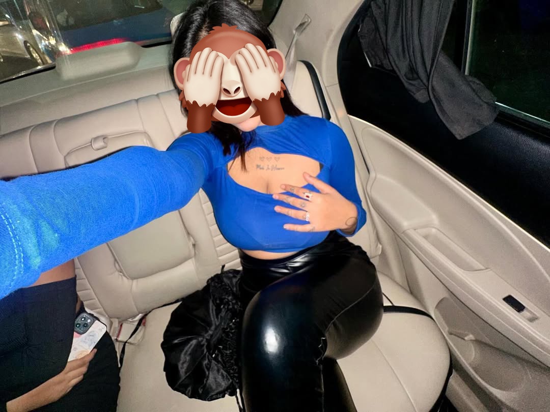 Worthy__drug's tweet photo. How is the view 🤪 @Darrenblazeent @thatsfix @TheOnlyJakePlow #bbcqueen #qos #interracial #bbconly #cuckold #milf #cuckoldress #cuckolding #blacked #hotwife #vixen #onlyfans @MrBlaze_Cuckold @ansh1987noida @AwesomeCouple2 @MischeveousHari #creampie #sloppyseconds #bnwo #sextape https://t.co/LGyghkJpD5