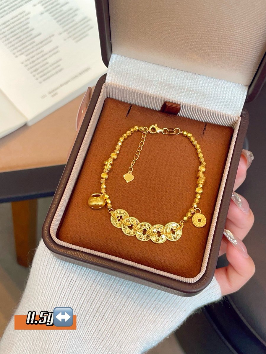 fishhappybyself's tweet image. 情人节特推款💗
5G足金爱心手链💕

 #黄金 #手链 #黄金手链