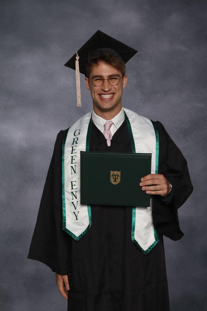 I’m proud to announce that I have officially graduated from Tulane University with a Bachelor of Science in Management and a minor in Music. Roll Wave! 🌊