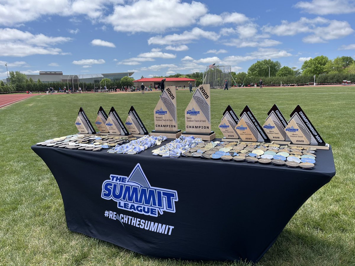 Ben Fraser (@fraserben) on Twitter photo Championship performances and School Records all across the <a href="/TommieXCTF/">TommieXCTF</a> programs on the final day of the Summit League Championships! #RollToms Championship performances and School Records all across the <a href="/TommieXCTF/">TommieXCTF</a> programs on the final day of the Summit League Championships! #RollToms