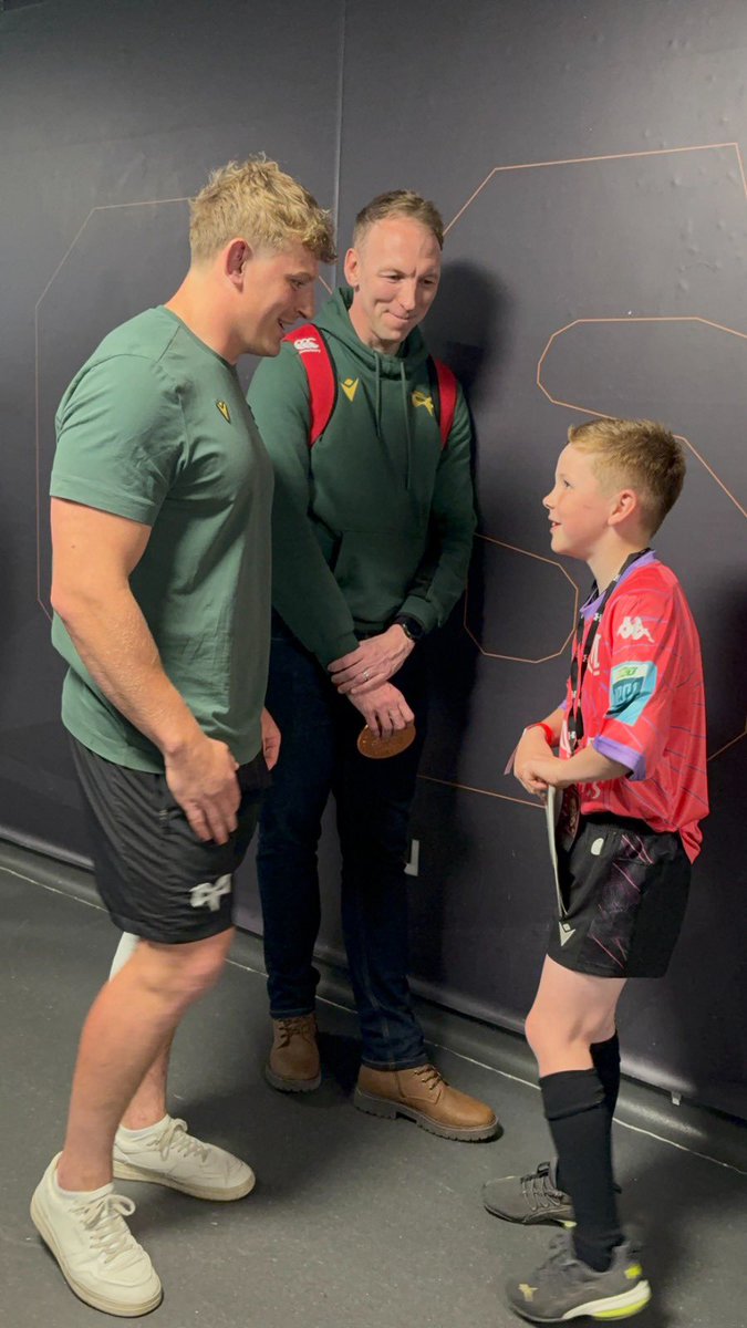 Nice one <a href="/WelshRugbyUnion/">Welsh Rugby Union 🏴󠁧󠁢󠁷󠁬󠁳󠁿</a> whatever happens, hundreds if not thousands of thousands of kids dreams and hearts will be broken. 

You can't replace that love or dream with another team