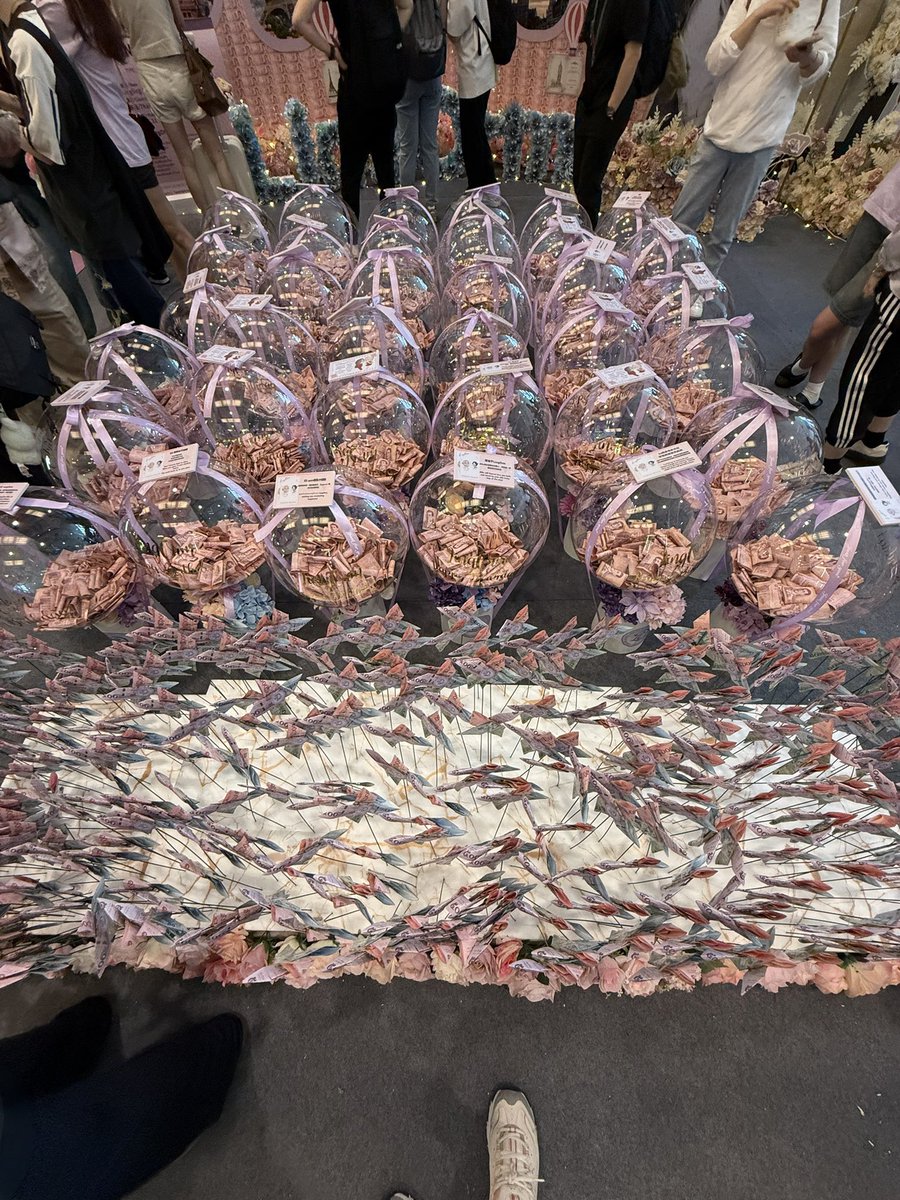 Bunny_Lior's tweet image. Mang ngân hàng đến cho con gái🙏🏻

LINGORM BD CHARITY 2025 
#HappyBirthdayToLingOrm 
#LingOrm #หลิงออม