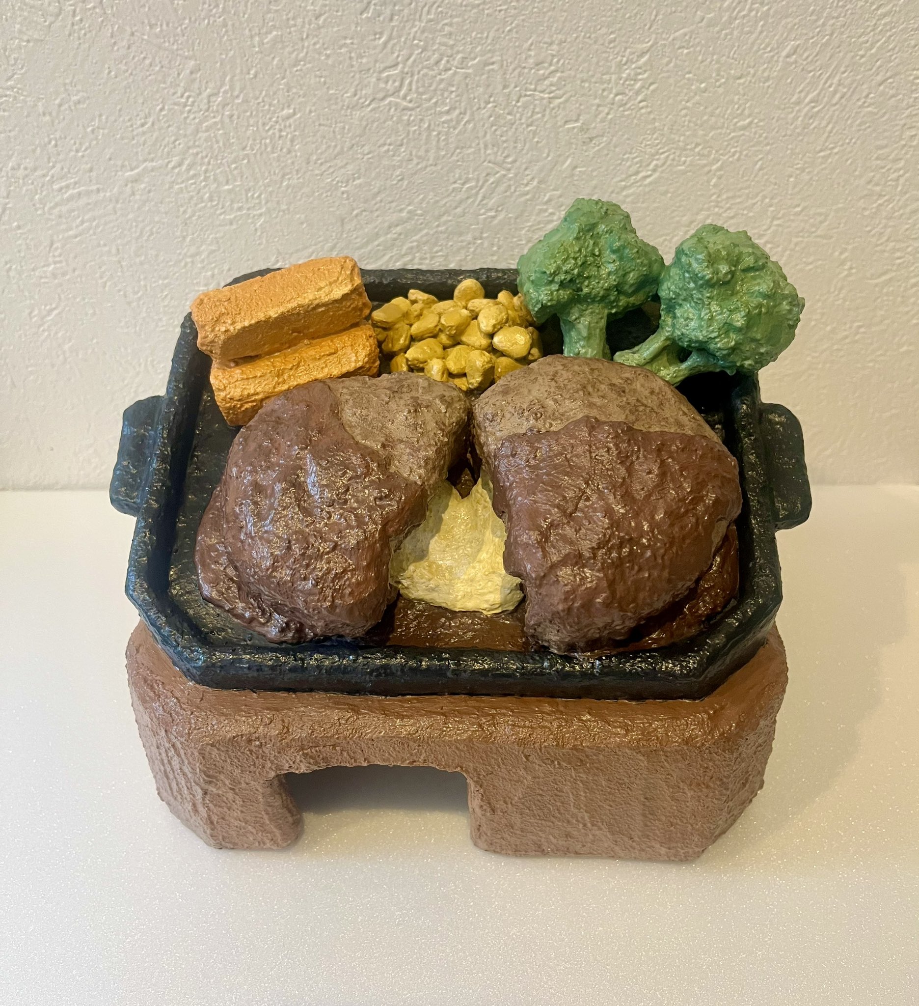 爬虫類ウェットシェルター目玉焼きベーコントースト
