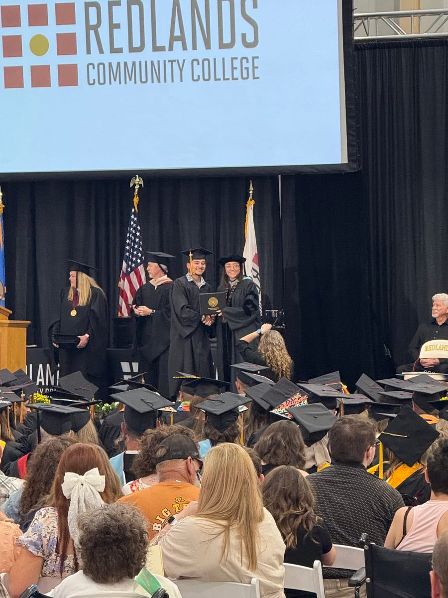 Bravo€Foxtrot tweet media