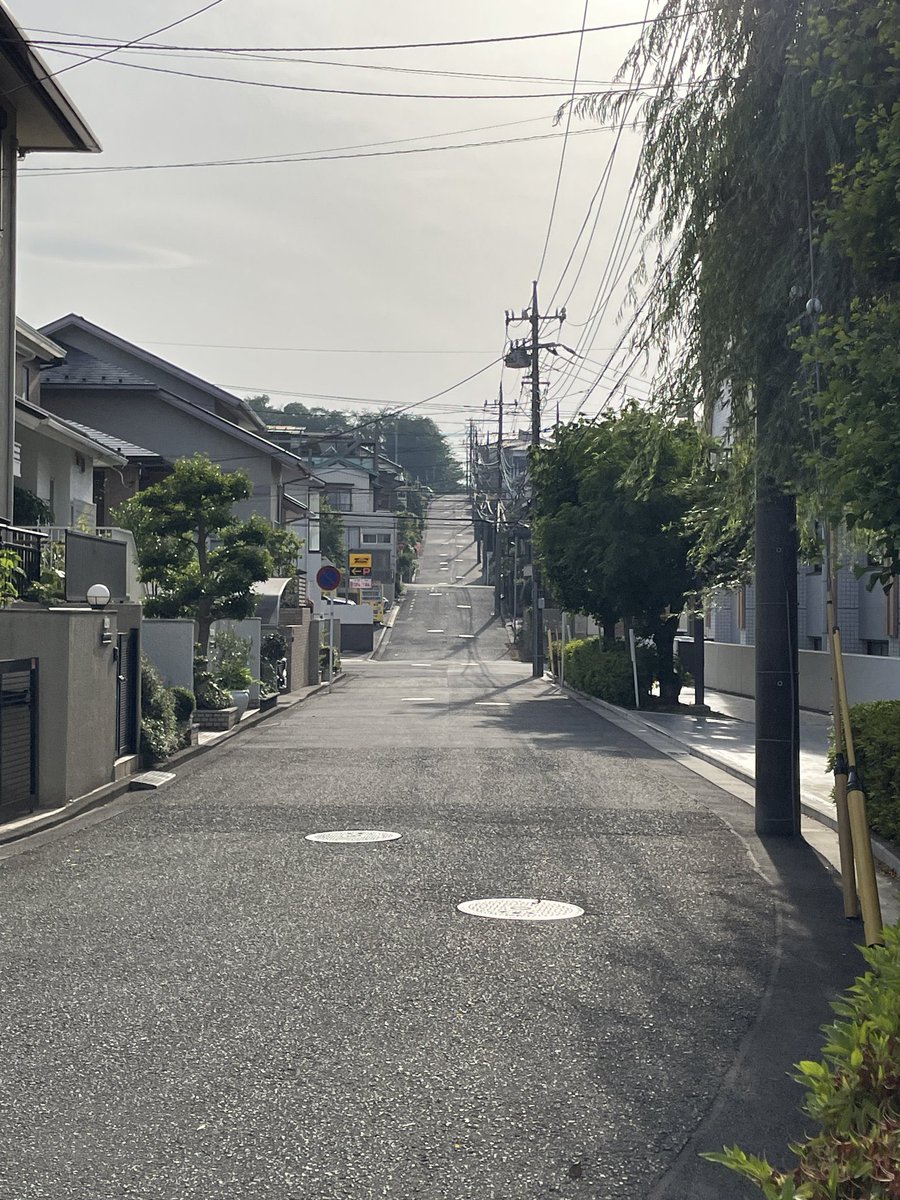 なんかいい路地bot (@iiroji_bot) on Twitter photo 